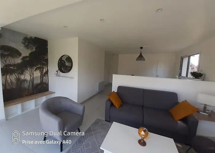 Maison Entre Et Briere. Proche De La Baule Et De Guerande. *